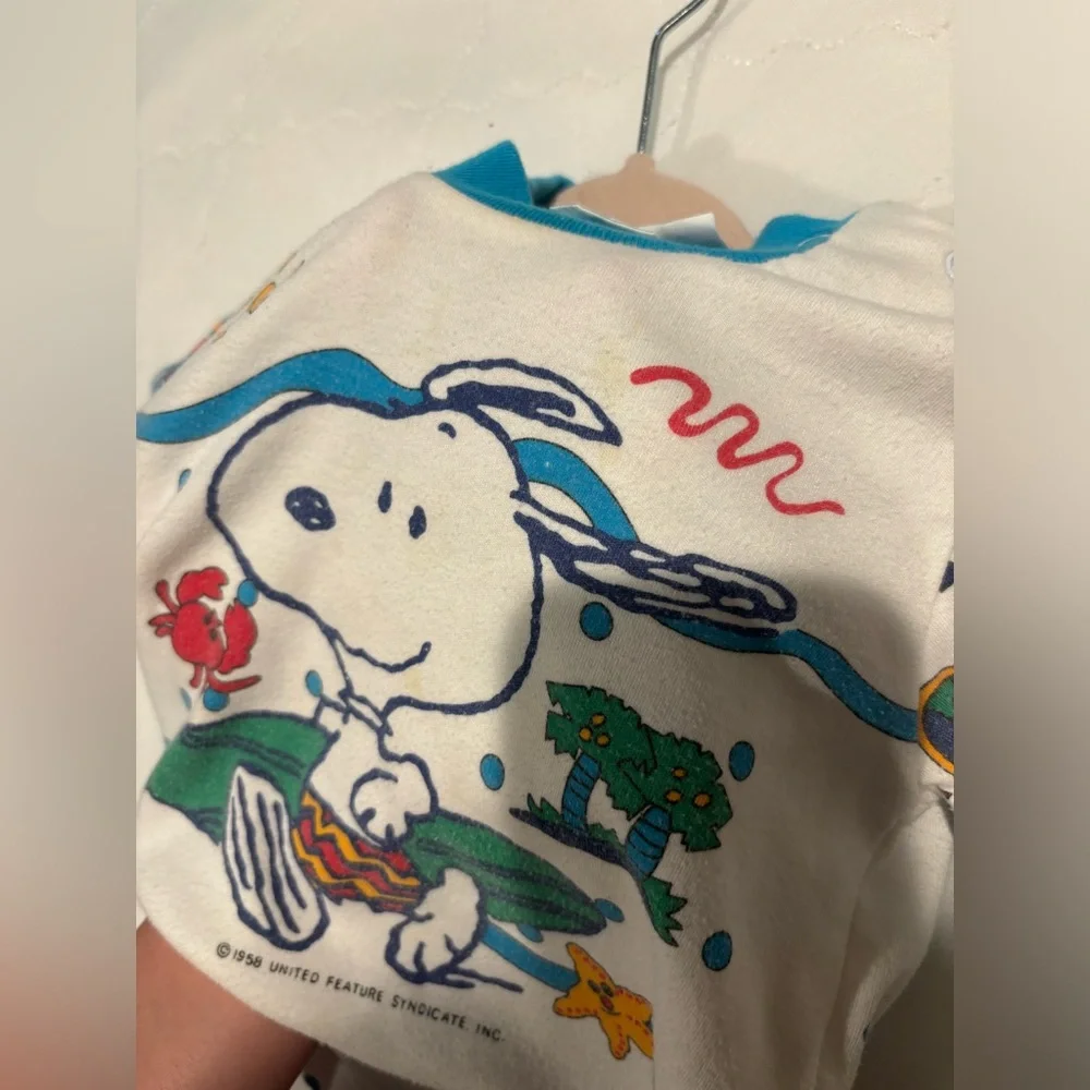 Vintage Peanut Snoopy Surf Short-Sleeve Tee - White & Turquoise